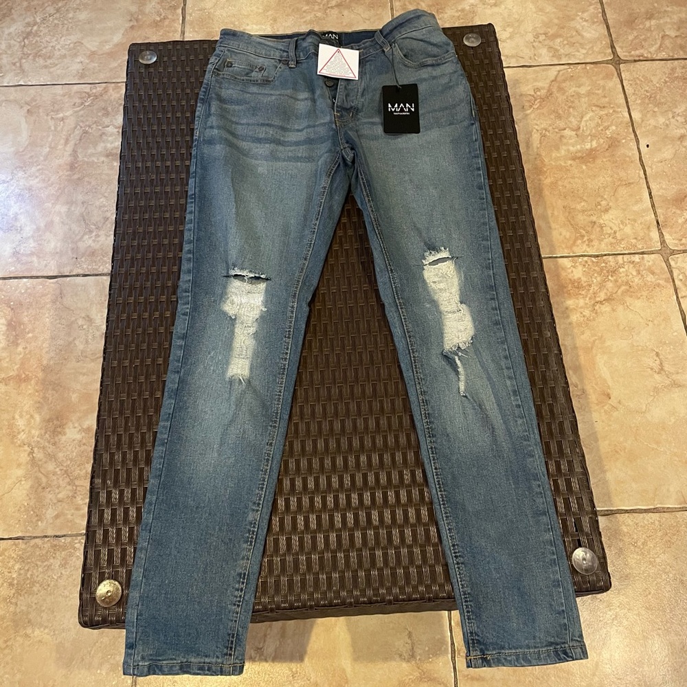 Boohoo Man Ripped Jeans
